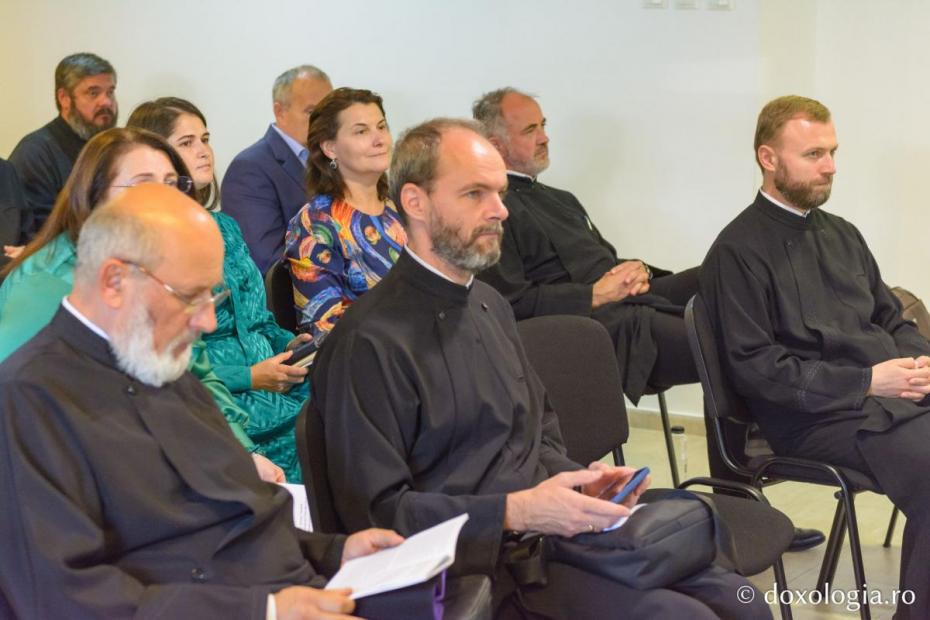 Suținerea publică a tezei de doctorat / Foto: Mihail Vrăjitoru Suținerea publică a tezei de doctorat / Foto: Mihail Vrăjitoru